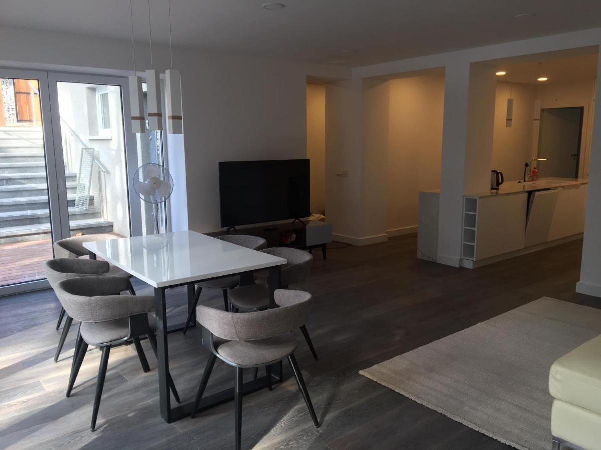 Luksusowy Apartament Pod Lasem, Otwock -Shared Garden, Sauna, Wood Hot Tub! Hot Tub Seasonal! Екстер'єр фото